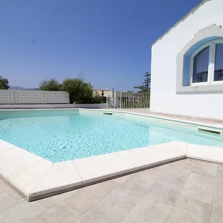 Con Piscina Il Chiostro 1 * Budoni